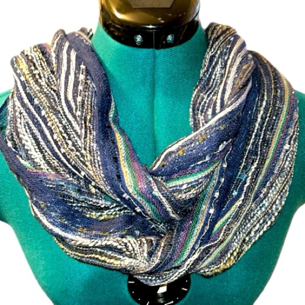 NWT Multicolor Eternity Loop Scarf, Navy, 100% polyester